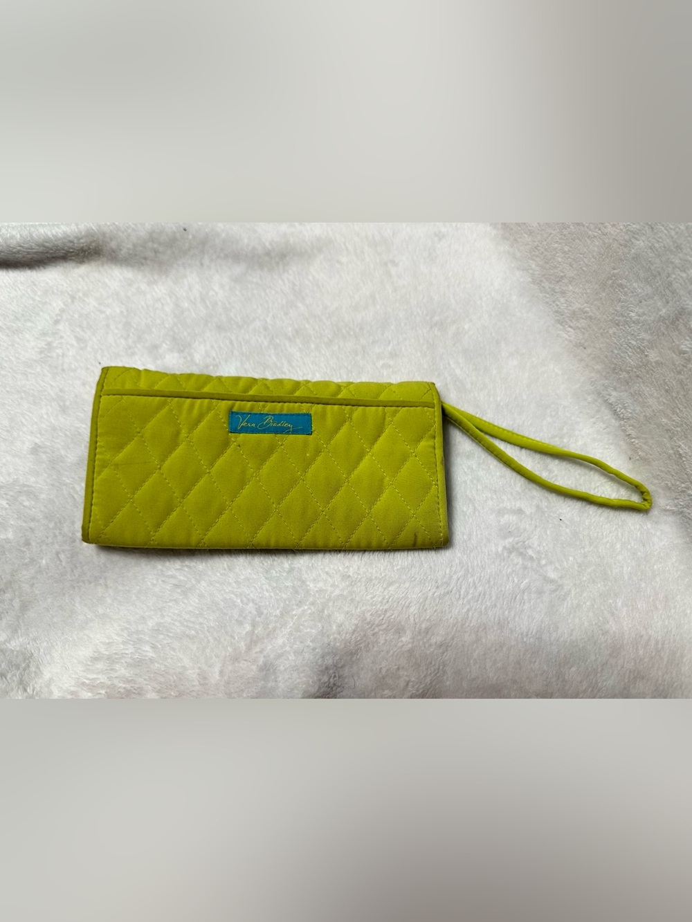 Vera Bradley quilted clutch wallet w/writlet option